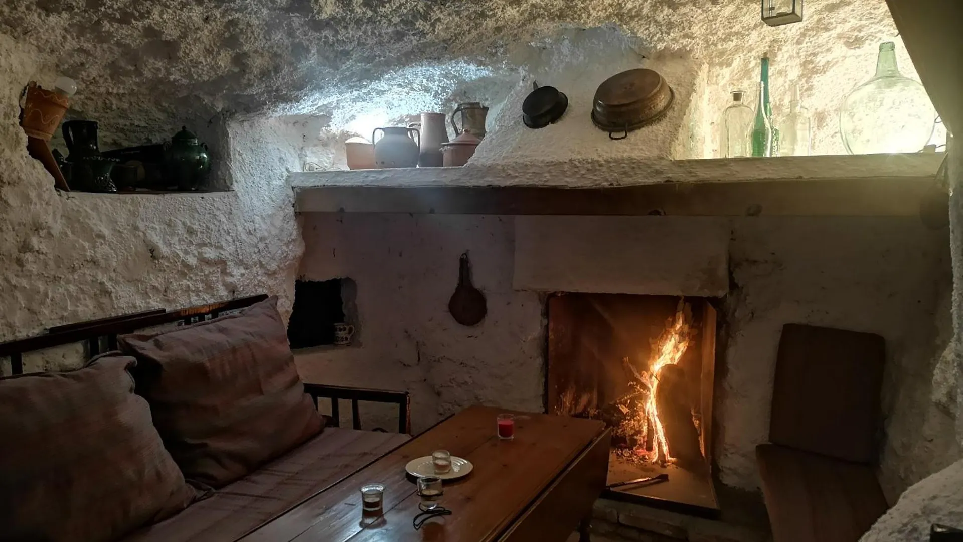 Hostal Cueva El Parral Pegalajar 0*,  España